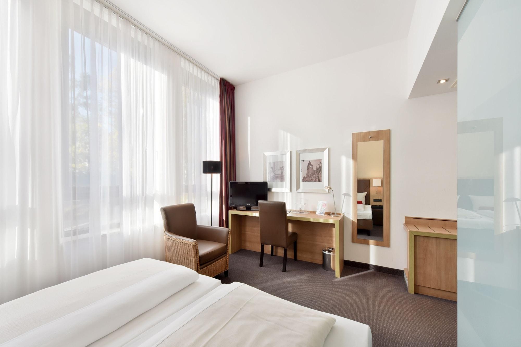 Achat Hotel Muenchen Sued Luaran gambar