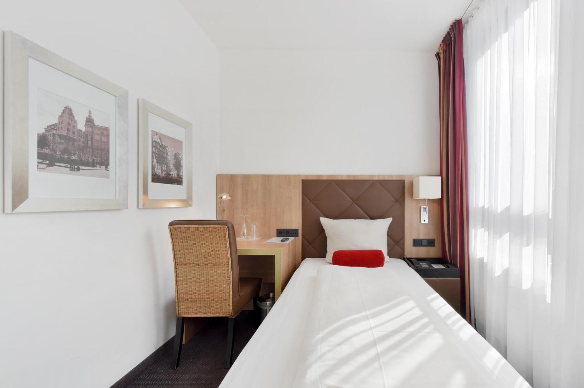 Achat Hotel Muenchen Sued Bilik gambar